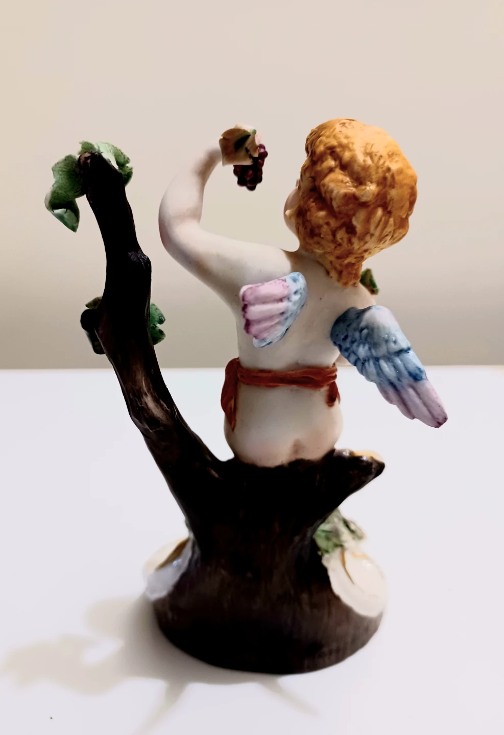 Antique Capodimonte Porcelain Angel Figurine - photo 4
