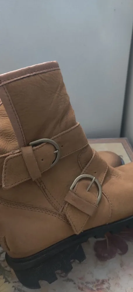 New Sorel Waterproof Leather Winter Boots image indicator(8)