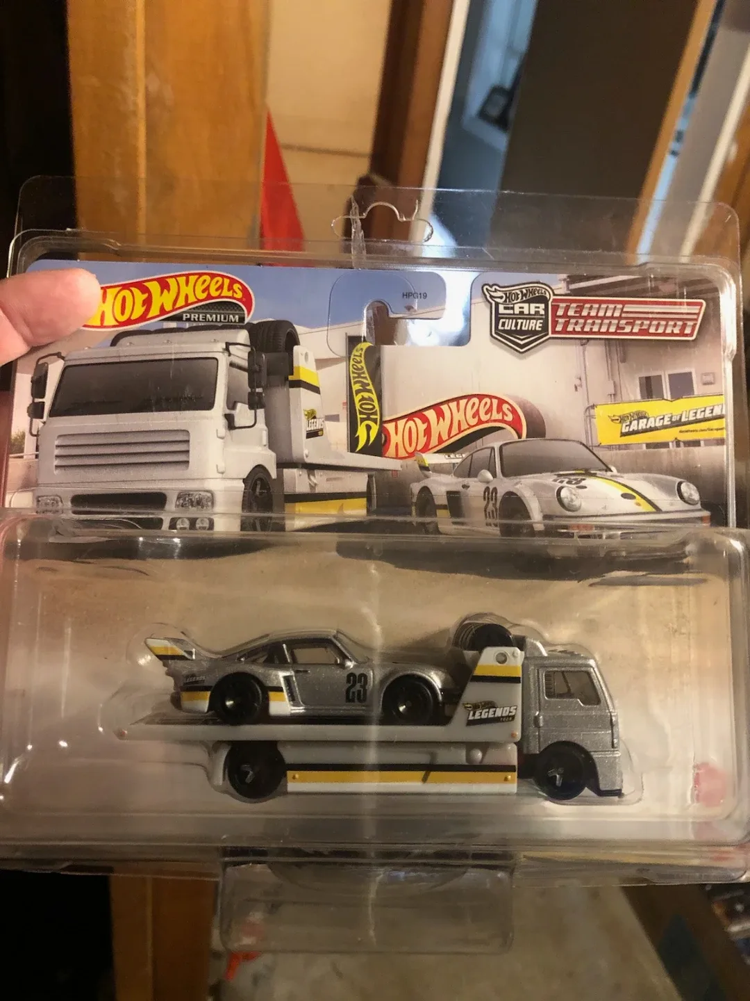 Hot Wheels Car Culture Team Transport - New in Package image indicator(4)