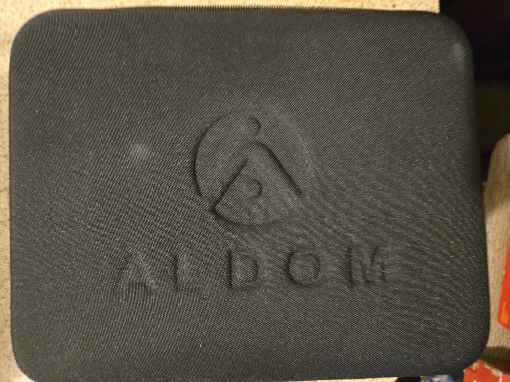 Aldom Massager with Case & Accessories - photo 2