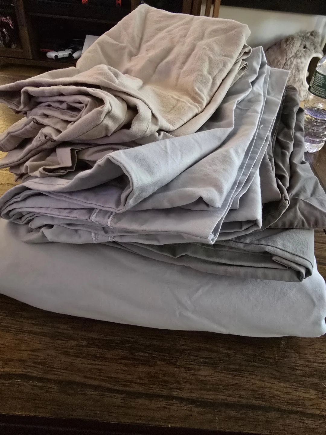 Assorted Bed Sheets - Neutral Colors