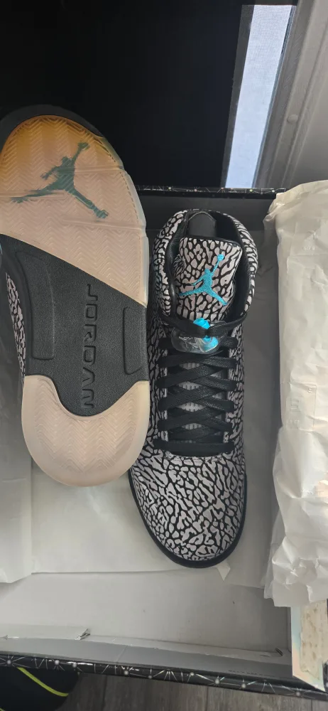 Jordans for sale image indicator(3)