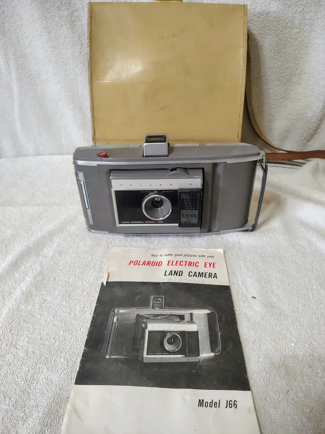 Polaroid Electric Eye Land Camera Model J66