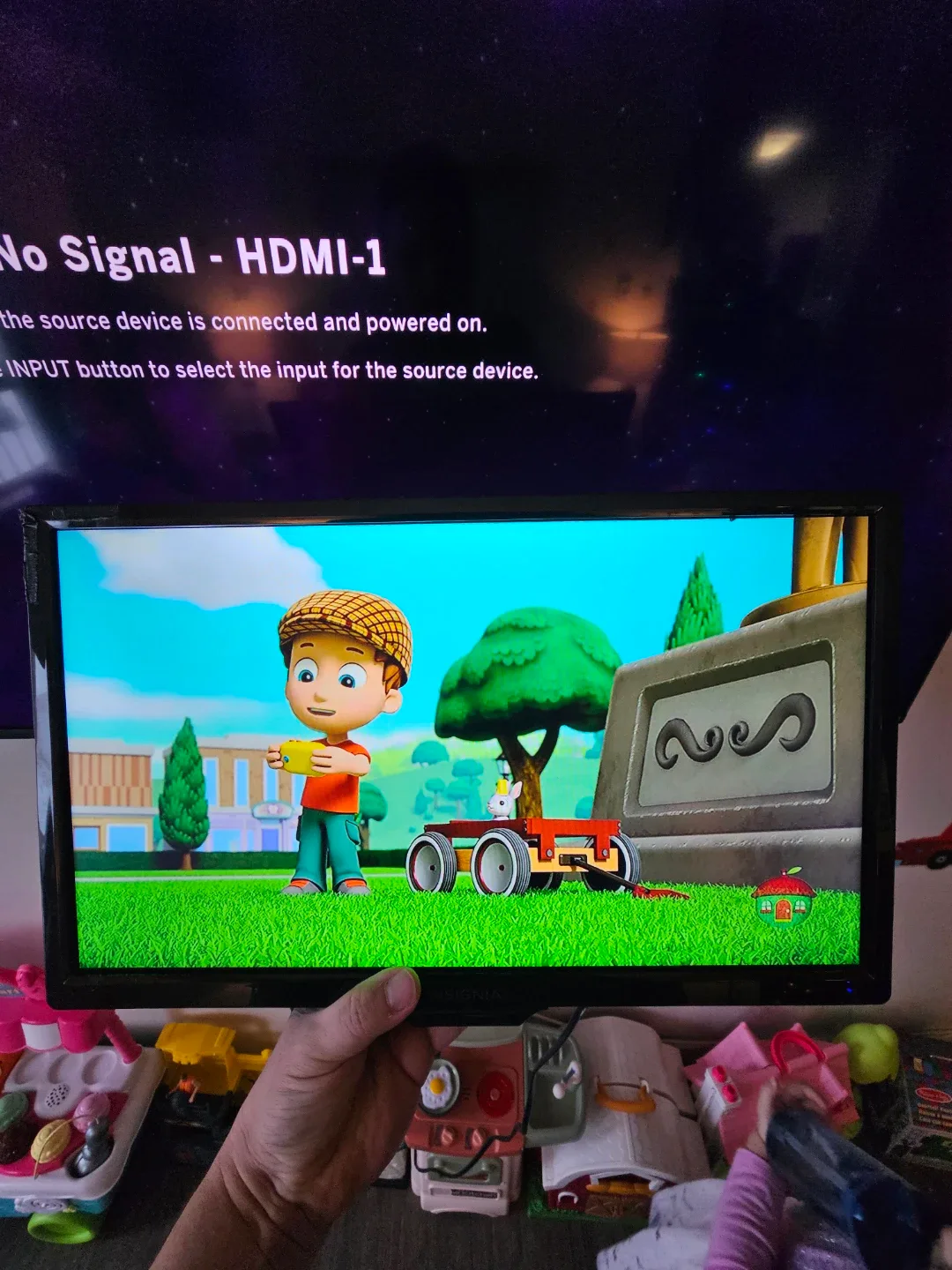 Insignia 19" Class LED HD TV - NS-19D310NA19