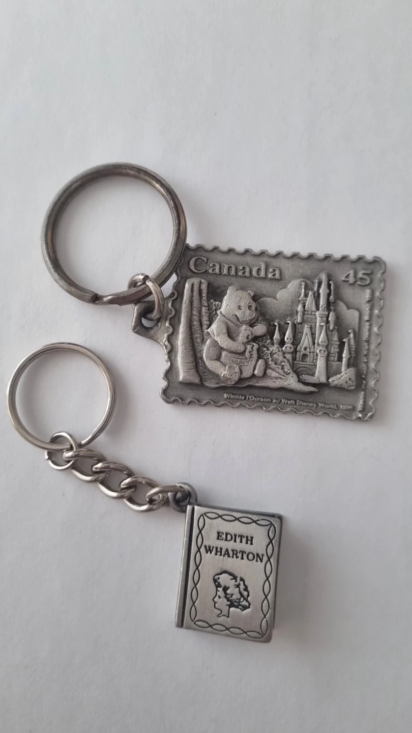 Collector keychains, Disney Winnie the Pooh & Edith Wharton
