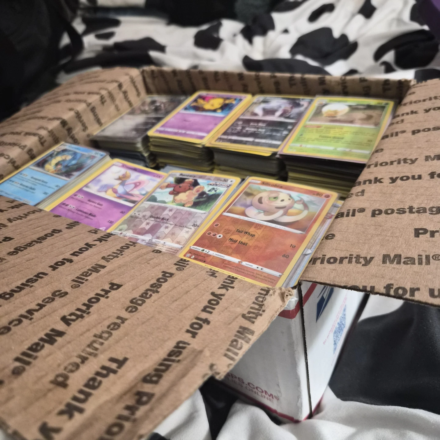 2000 Plus Lot of Pokémon Cards - photo 5