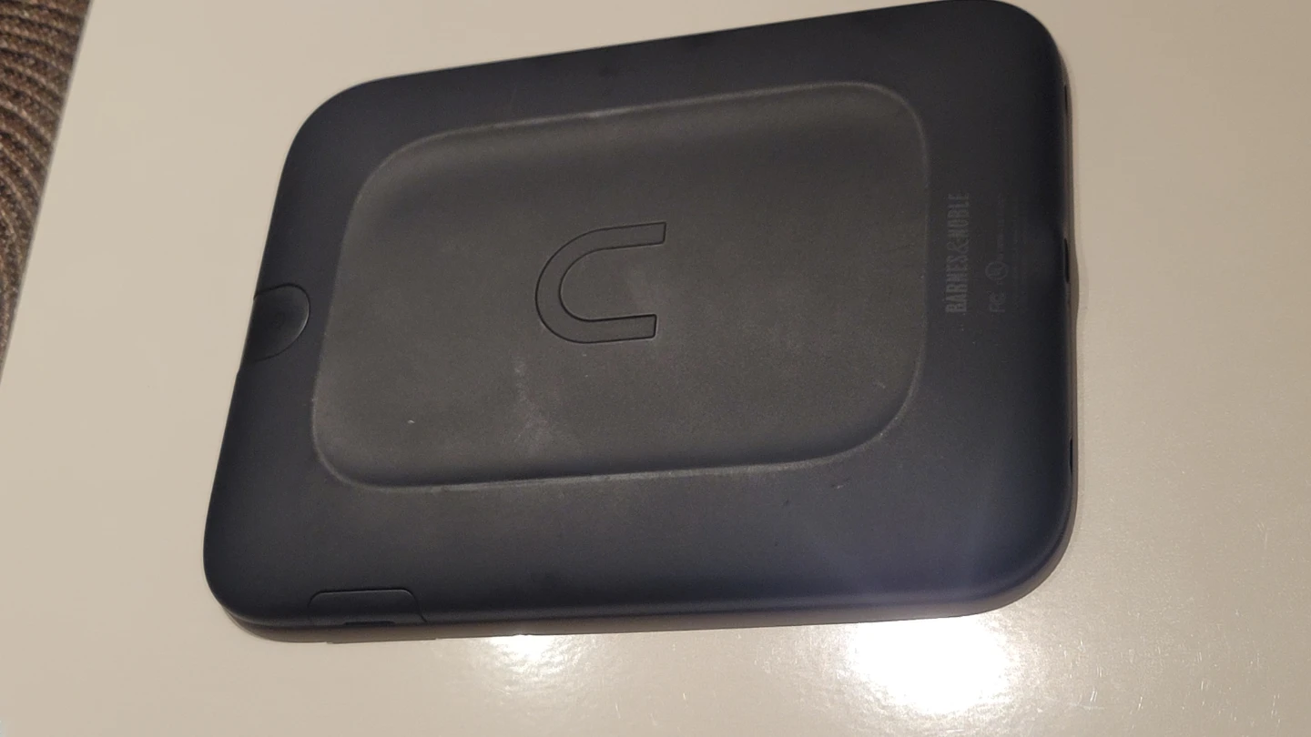 Barnes & Noble Nook eReader- Used - photo 2
