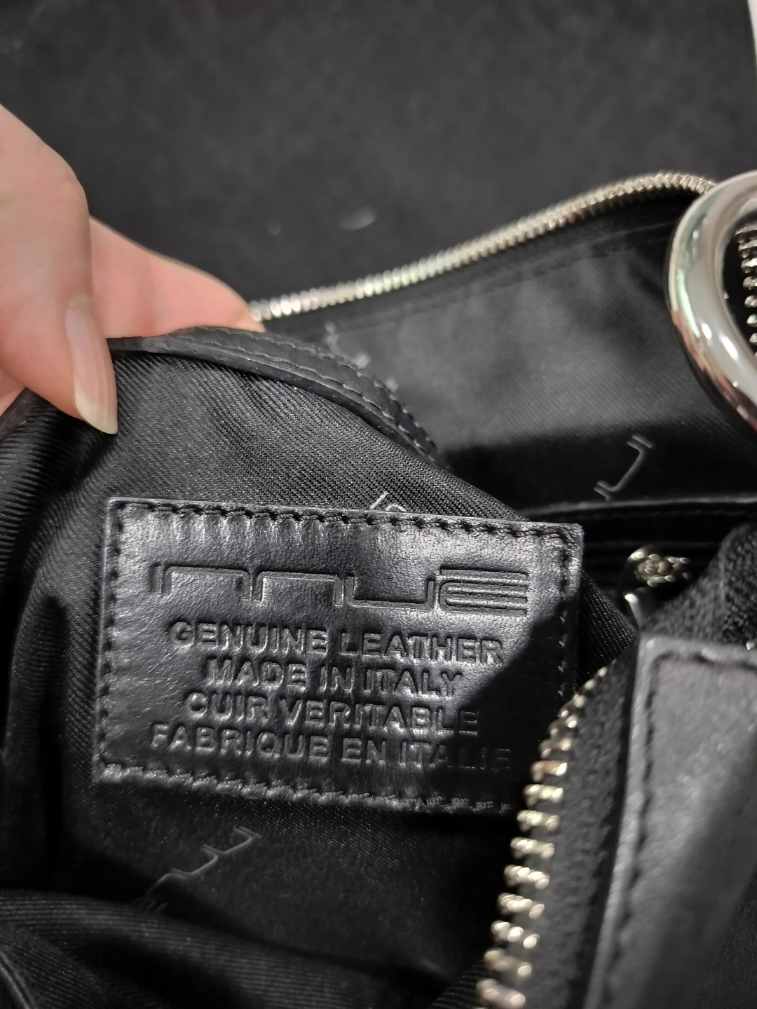 Genuine Leather Black Shoulder Bag - Made in Italy - photo 3