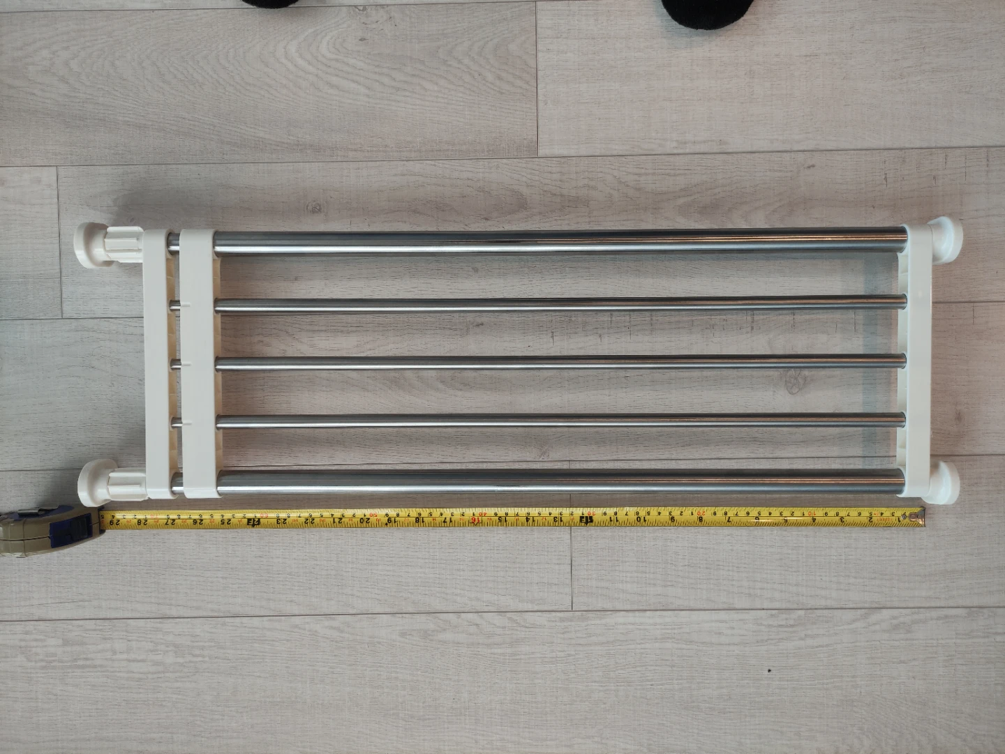 Extendable Closet Shelf Organizer