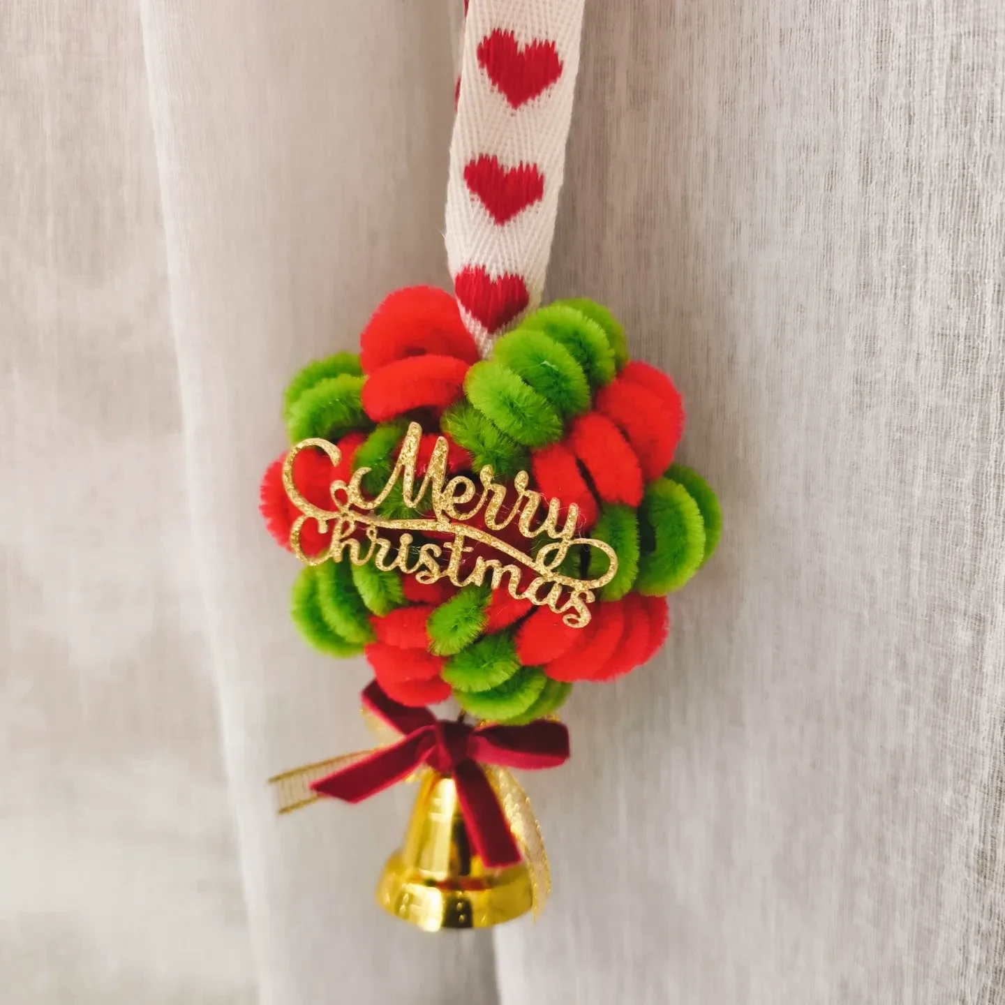 Merry Christmas Ornament #Cleanout