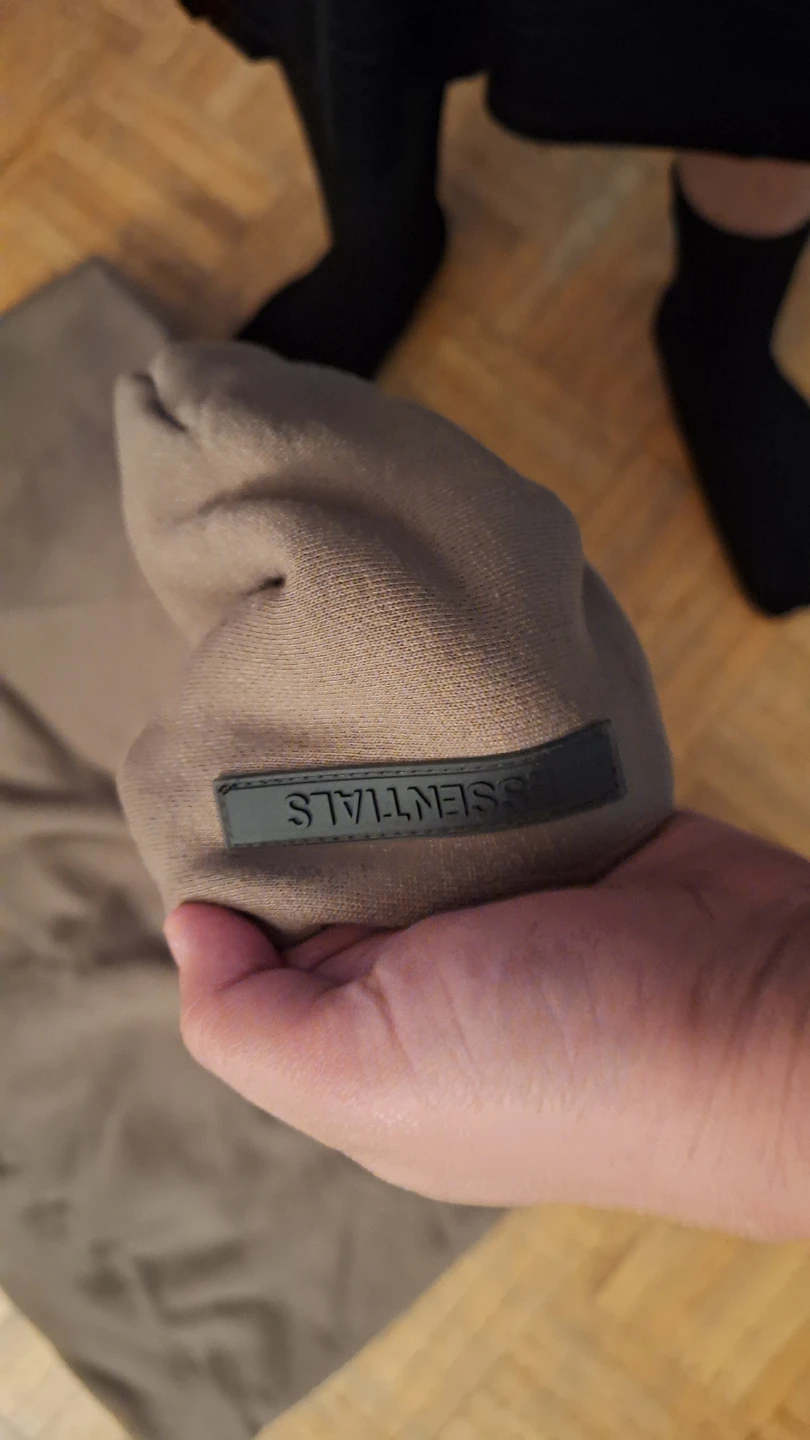Essentials Fear of God Hoodie - Size M - photo 3