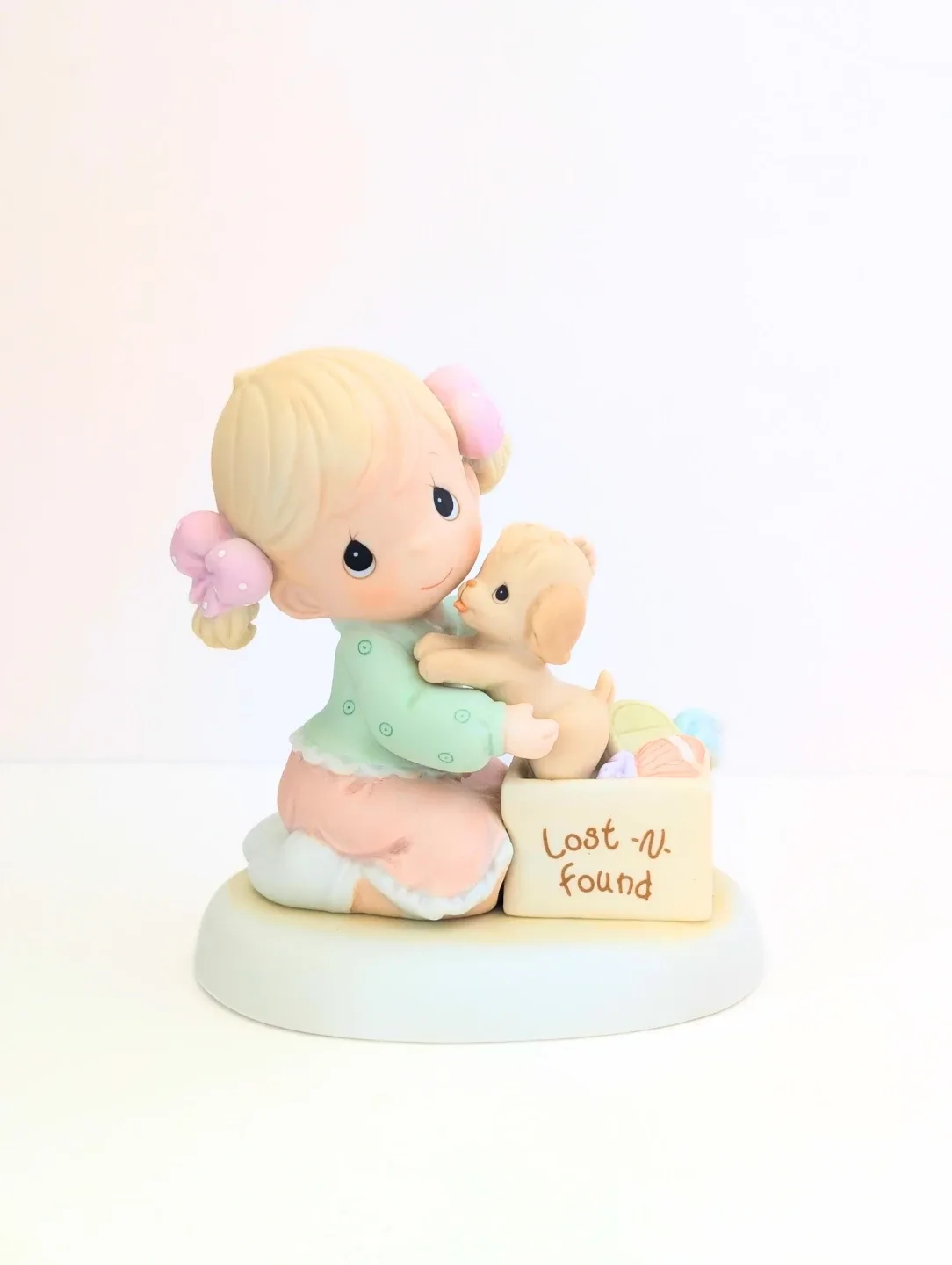 Precious Moments  "You Just Can't Replace A Good Friendship"