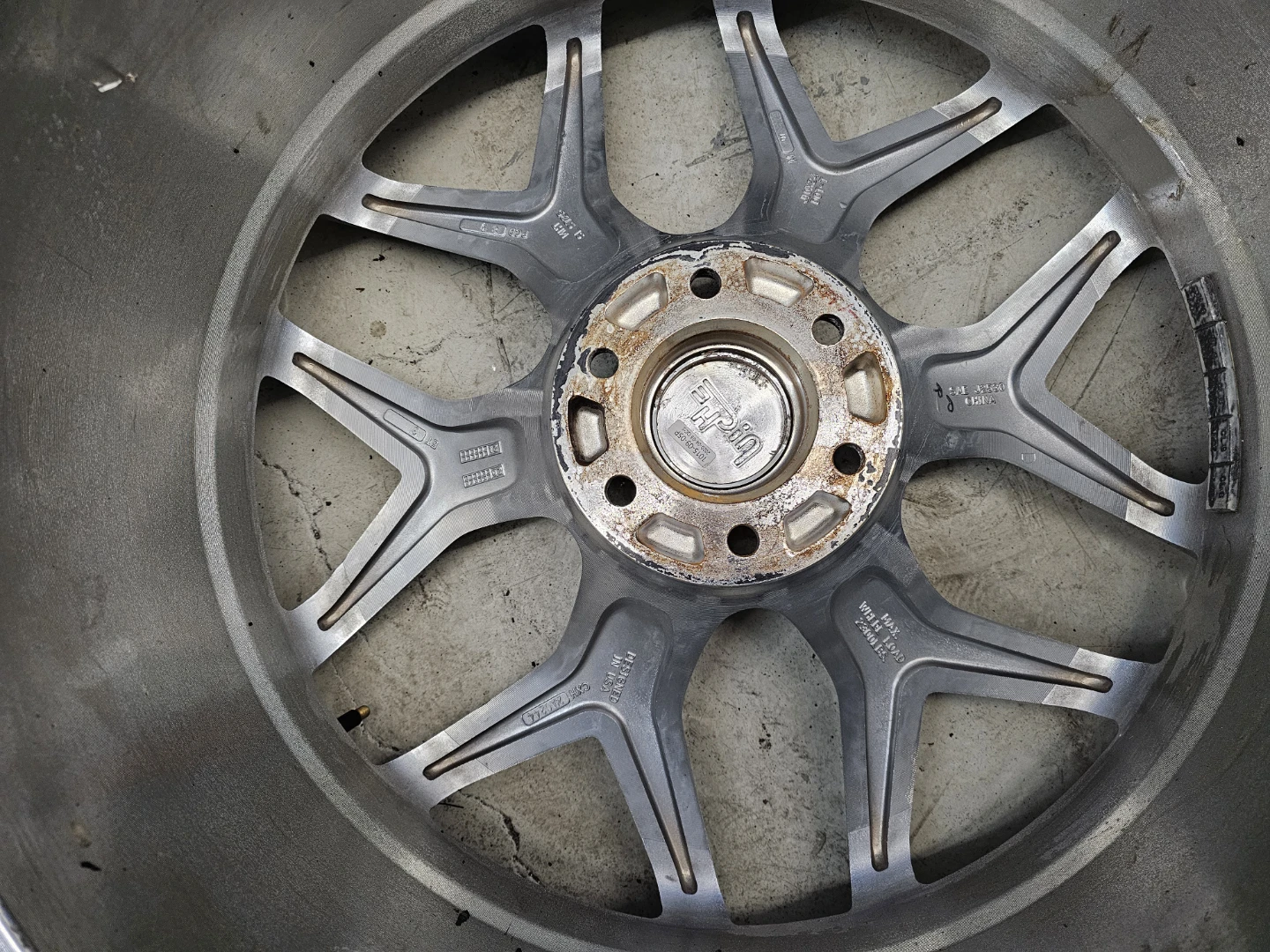 24" NICHE CHROME WHEEL (1 ONLY) 6×135 - photo 3