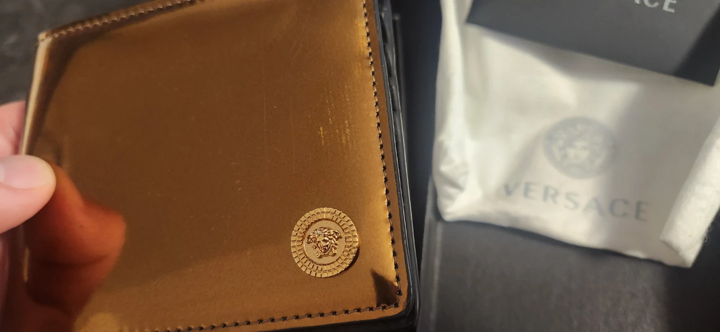 Versace Wallet with Box Original Price $575 - photo 2