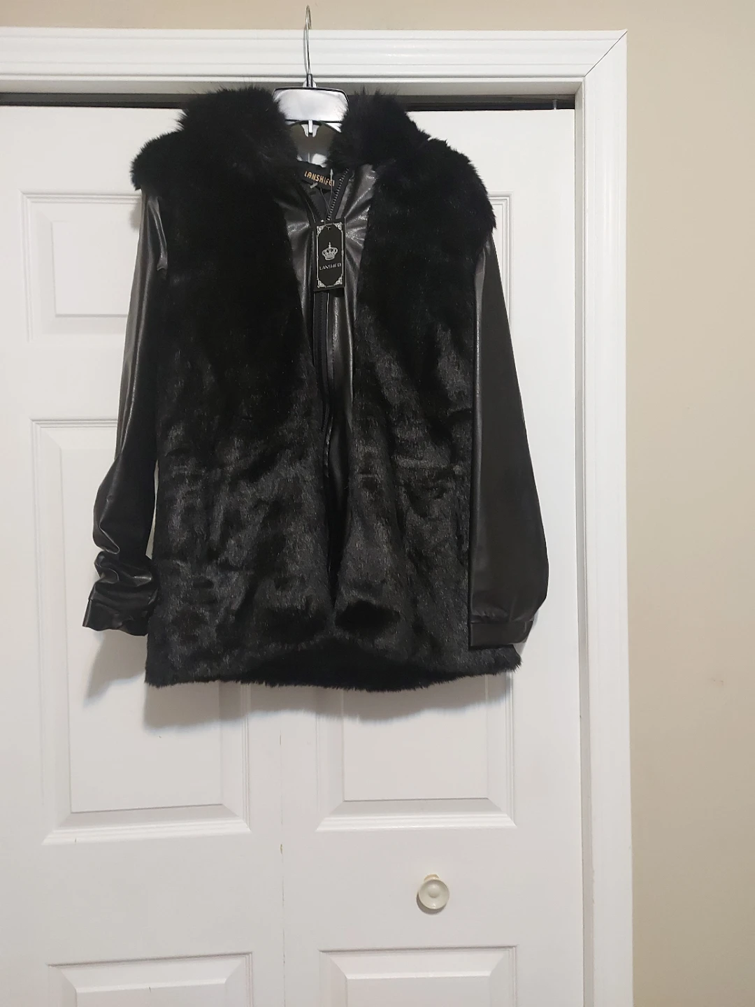 Kingshield Black Faux Fur & Leather Jacket - photo 2