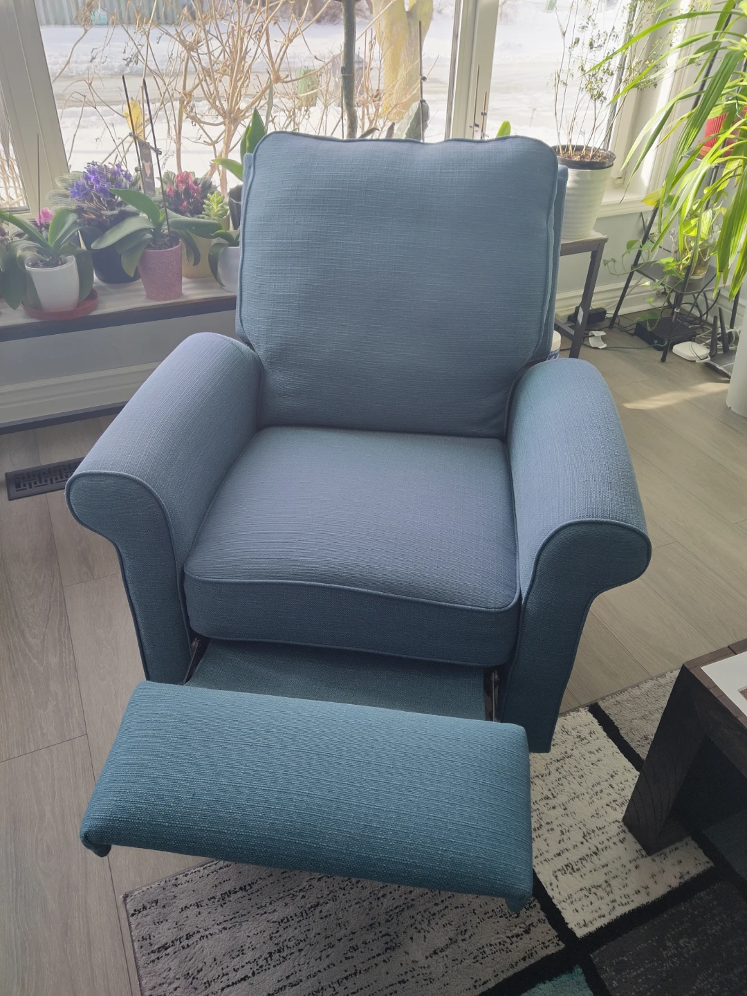 Blue Recliner Chair (32" Wide) - photo 2