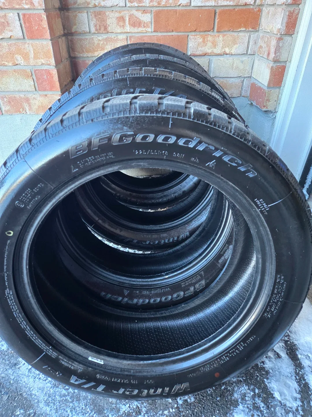 BF Goodrich WINTER T/A WINTER Tires 225/55R18