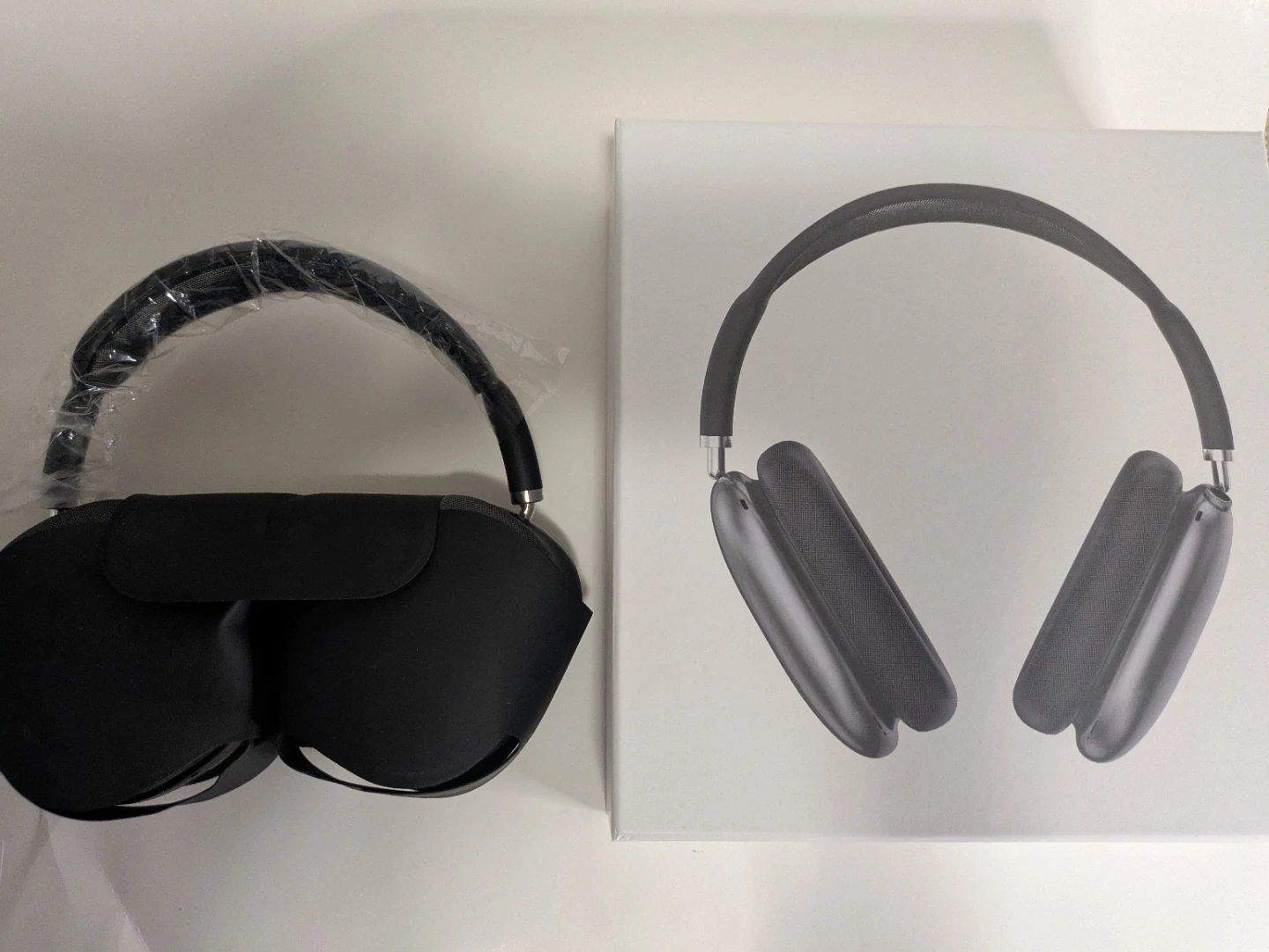Apple AirMax Wireless Headphones - photo 4