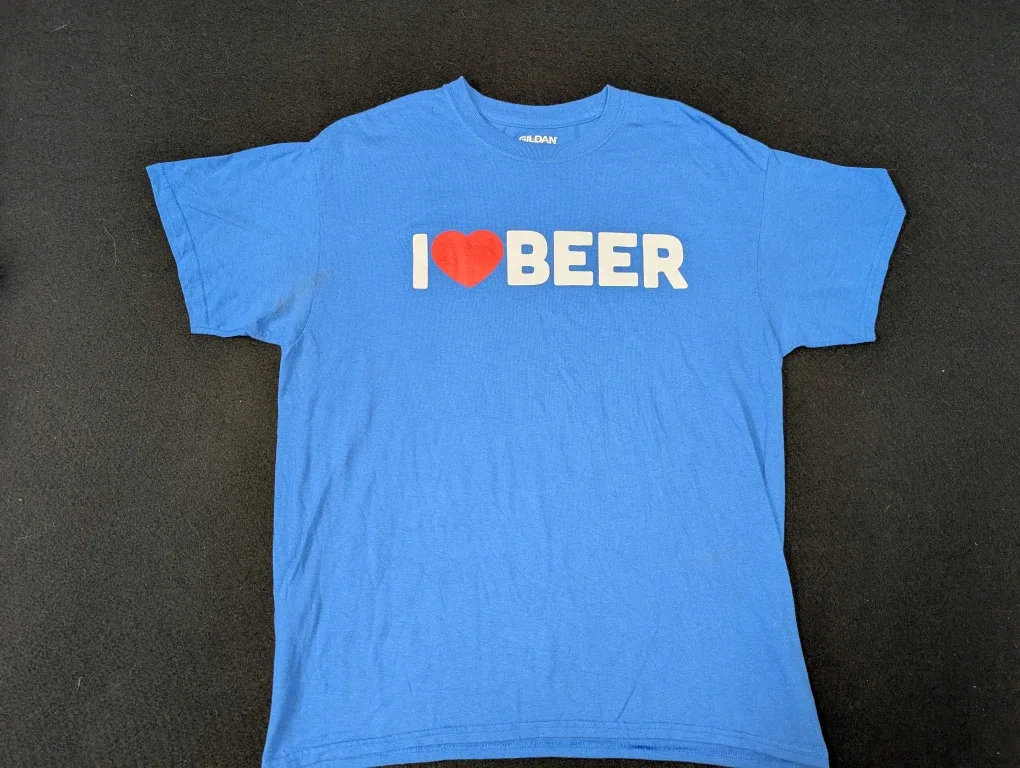 Custom Gildan DryBlend 'I ❤️ Beer' T-Shirt - Large