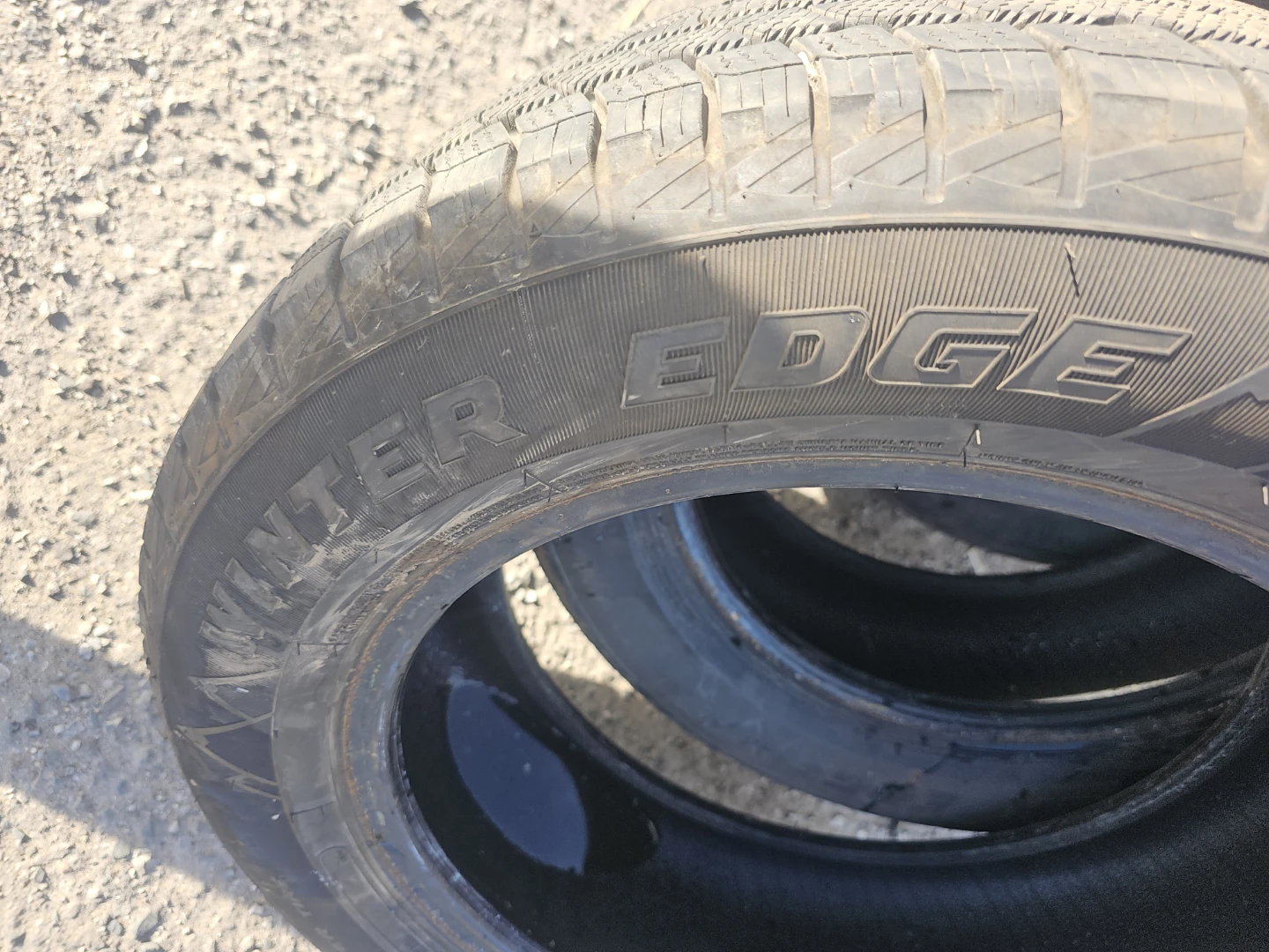 215/60/R17 motomaster winter edge tires full set - photo 2