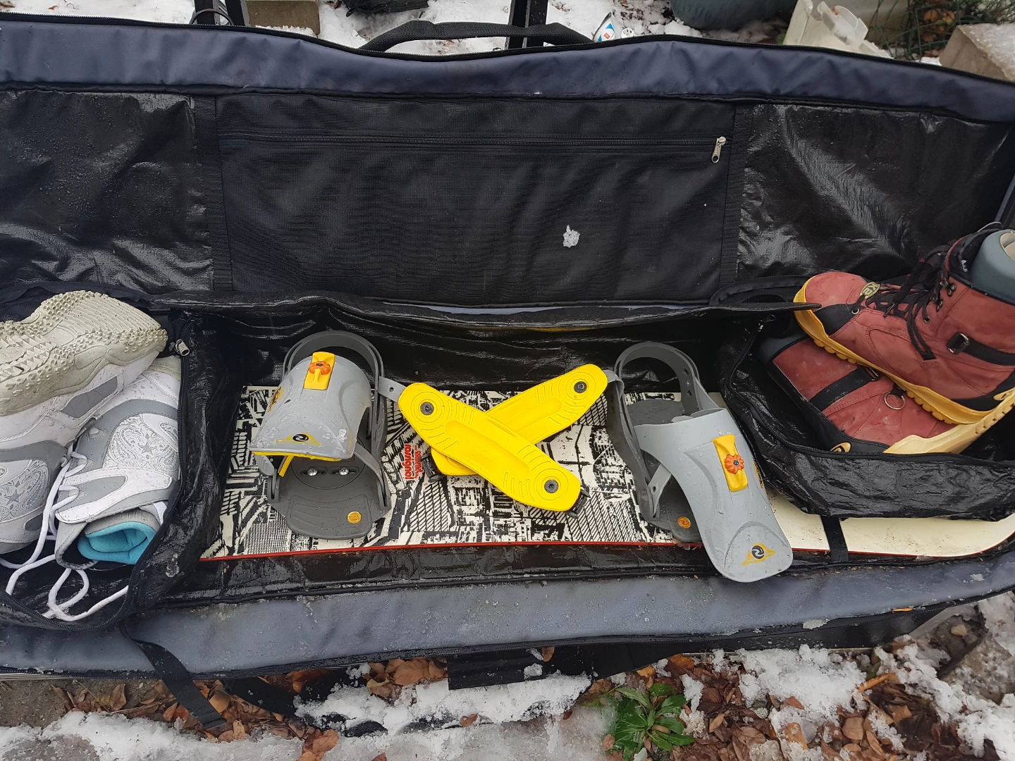 Rossignol Contrast 150 Snowboard with Bindings - photo 4