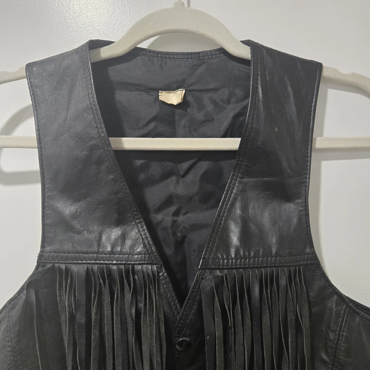 Vintage Black Vegan Leather Fringe Vest - photo 2