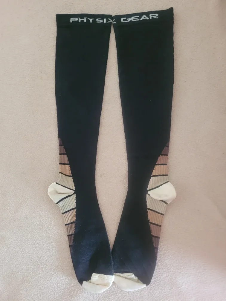Physix Gear Compression Socks# clearout image indicator(2)