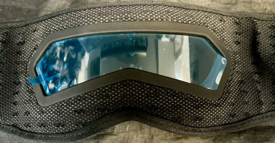 SleepSanity Sleep Mask - Like New - photo 2