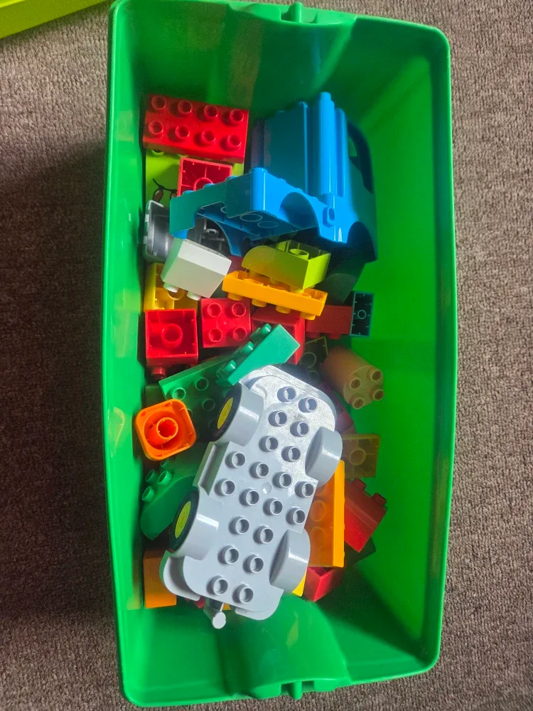 LEGO DUPLO Blocks with Storage Box image indicator(2)
