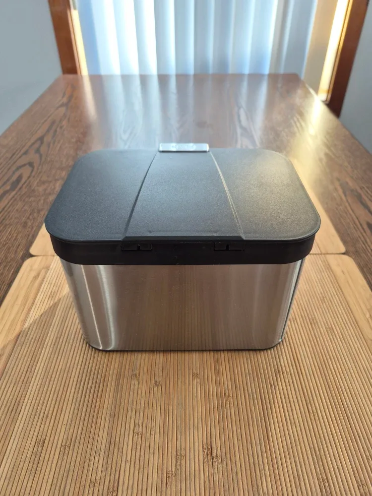 Countertop Bin for compost-ables Stainless Steel & Black image indicator(3)