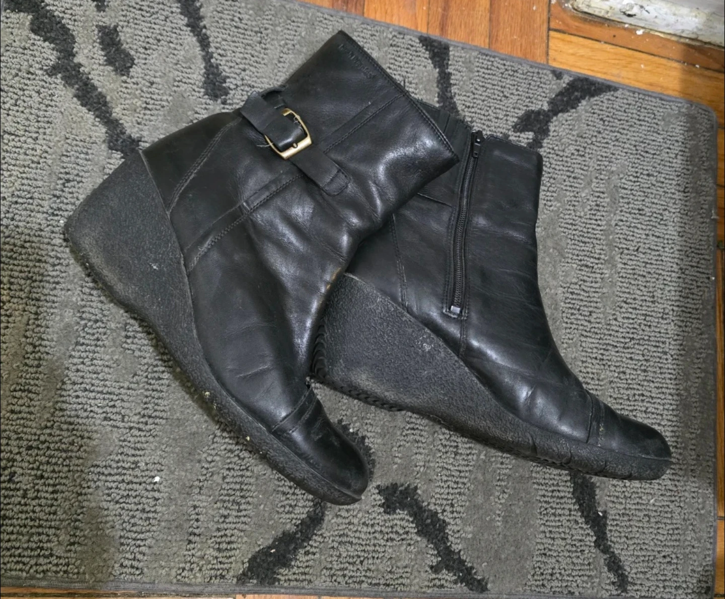 Hush Puppies Black Leather Warm Waterproof Wedge Boots