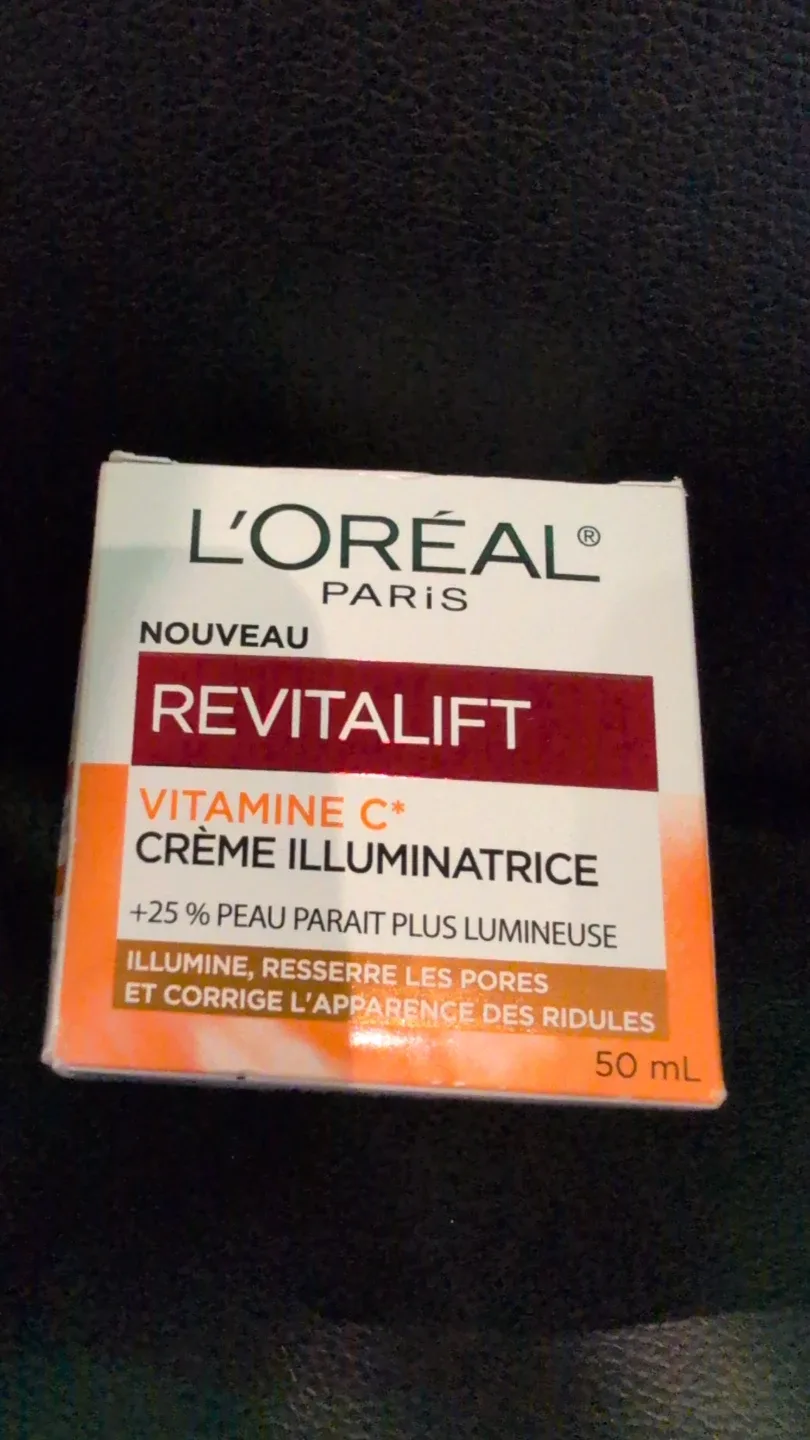 L'Oréal Paris Revitalift Vitamin C Illuminating Cream