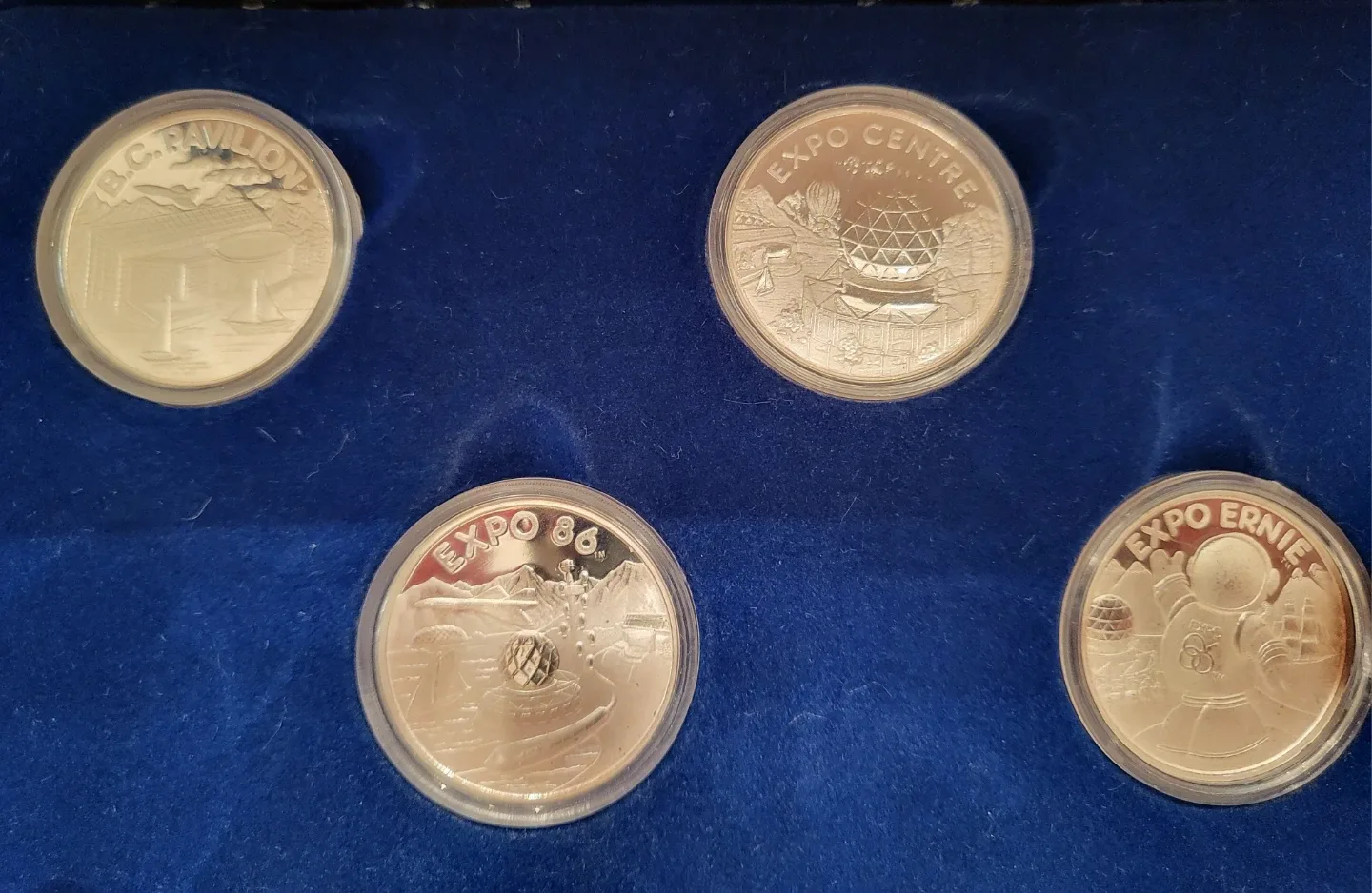 Expo 86 Official Fine Silver Commemorative Medallions Set image indicator(2)