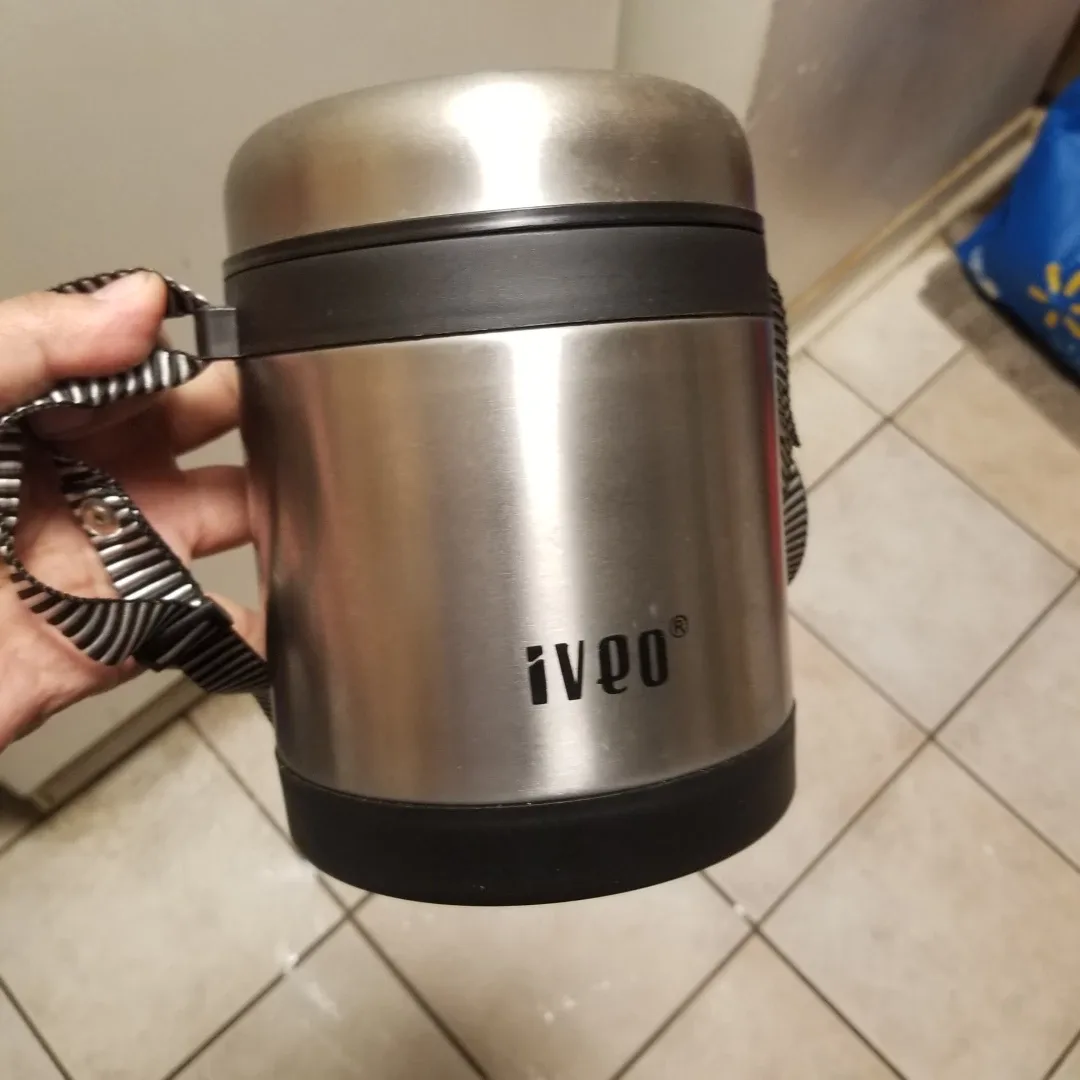 New and unused iveo Stainless Steel Food Container