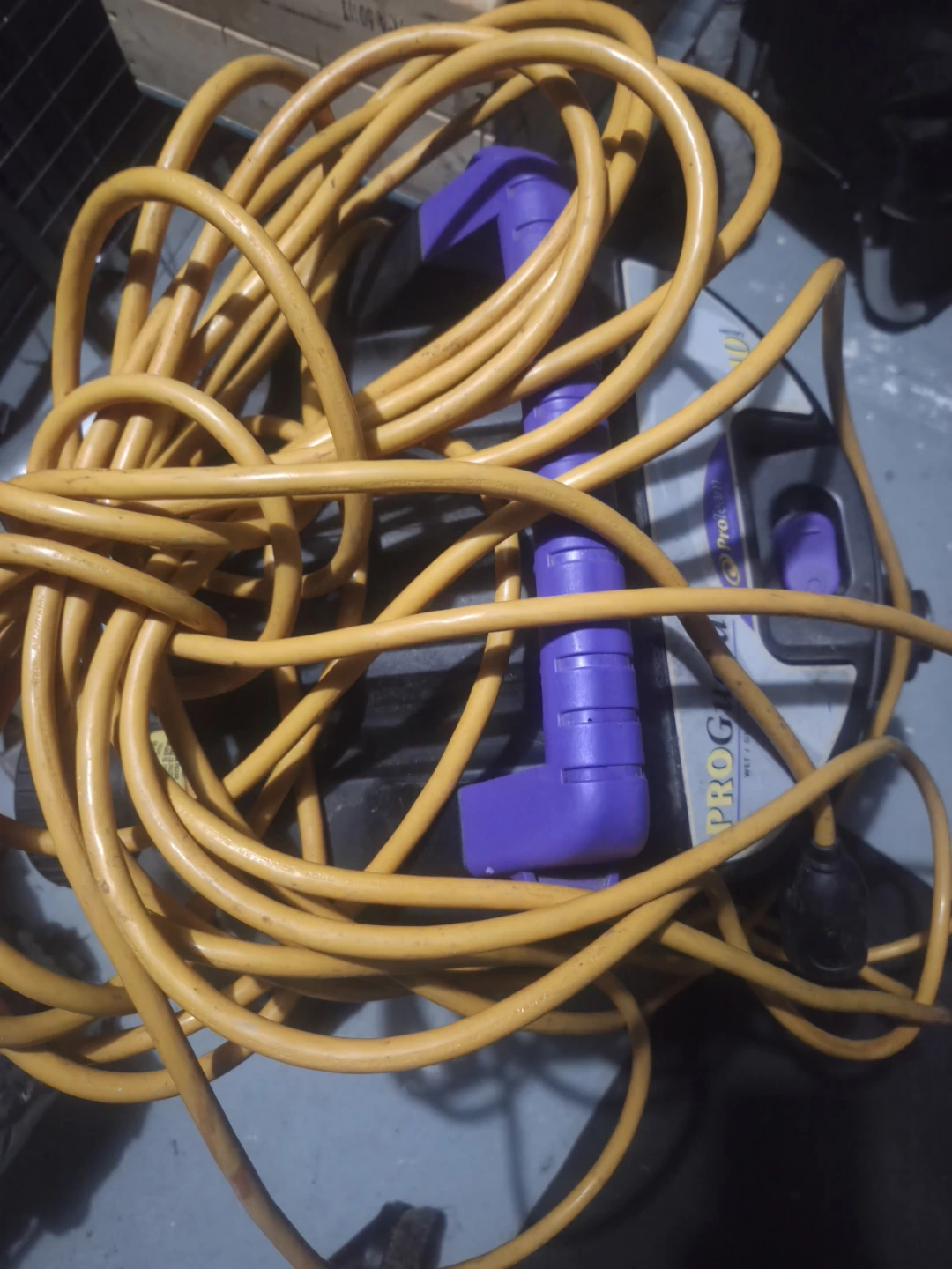 ProGuard 10 Gallon Wet/Dry Vacuum - photo 3