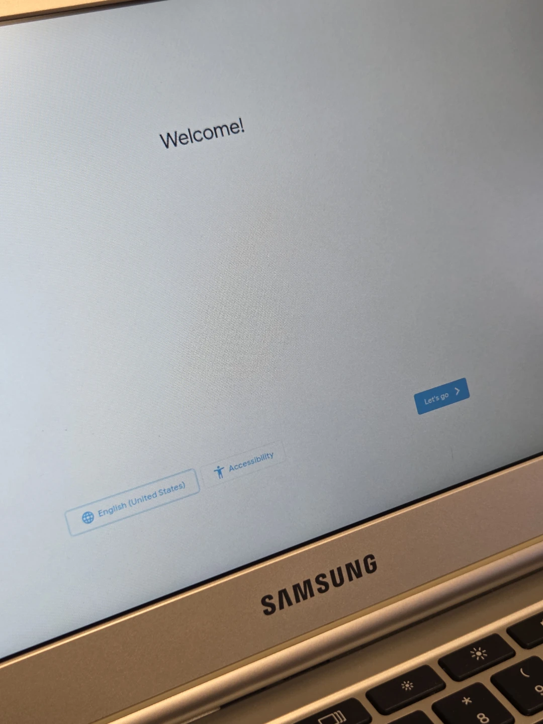 Samsung Chromebook XE303C12 Series 3 (Silver) - photo 3