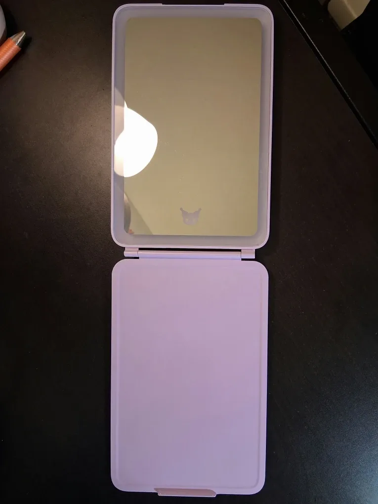 Miniso Kuromi LED folding mirror image indicator(8)