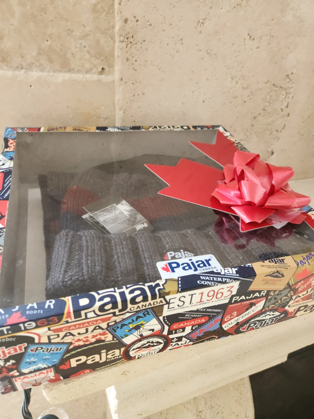New PAJAR Canada Hat and Scarf Set - photo 5