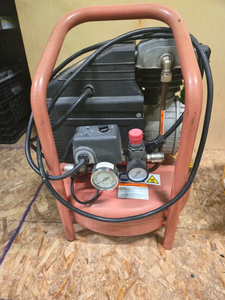 Air Nailer & Campbell Hausfeld Air Compressor image indicator(2)