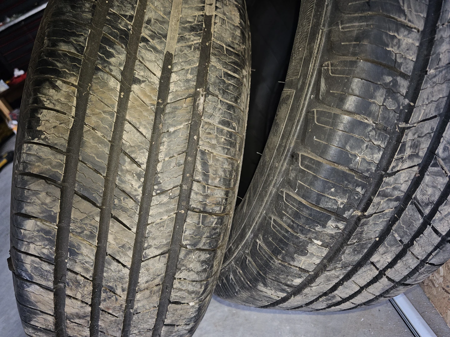 225/60/R16 mechelin defender all season tires full set - photo 5