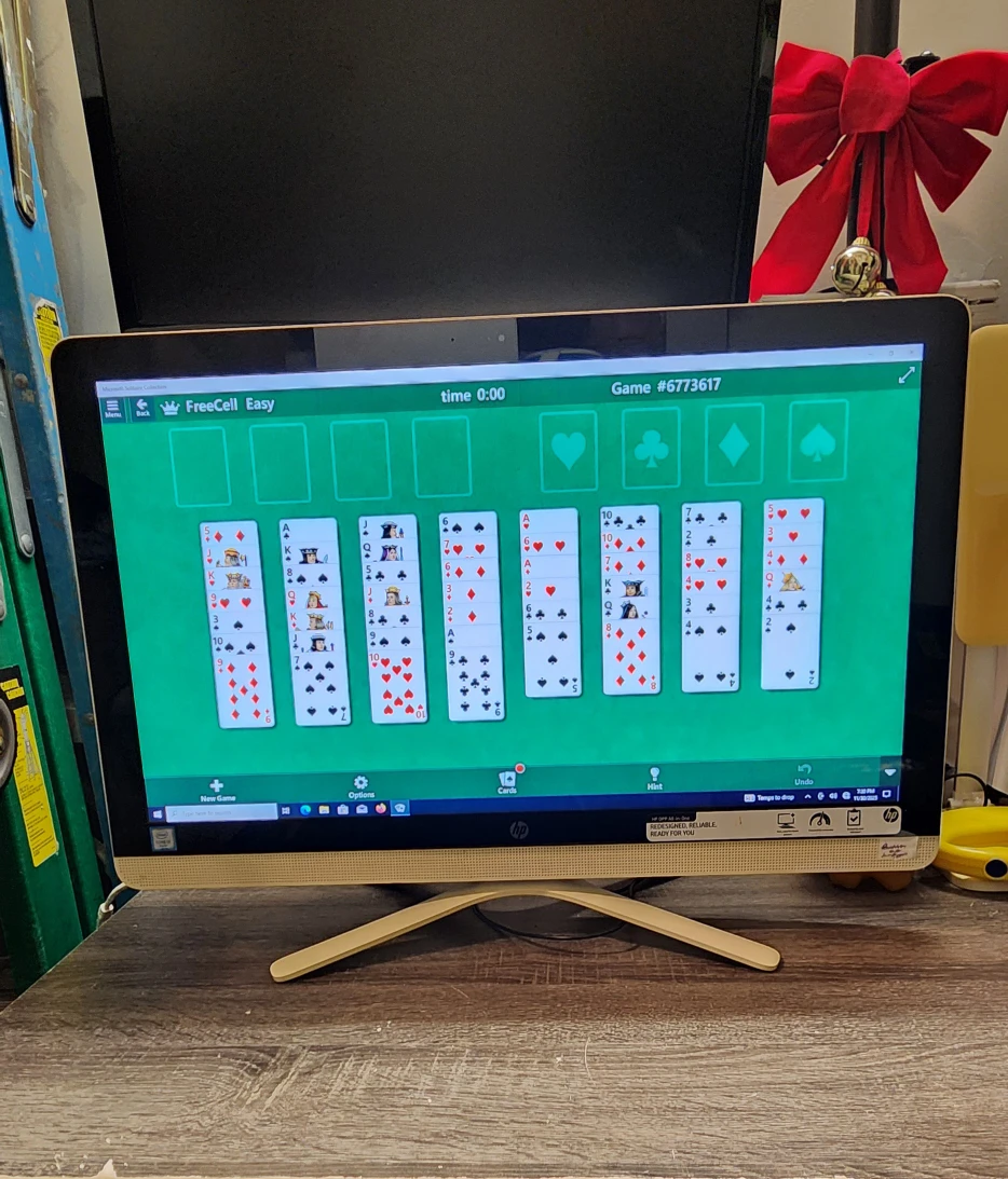 HP All-in-One Touch Screen Desktop PC #Cleanout