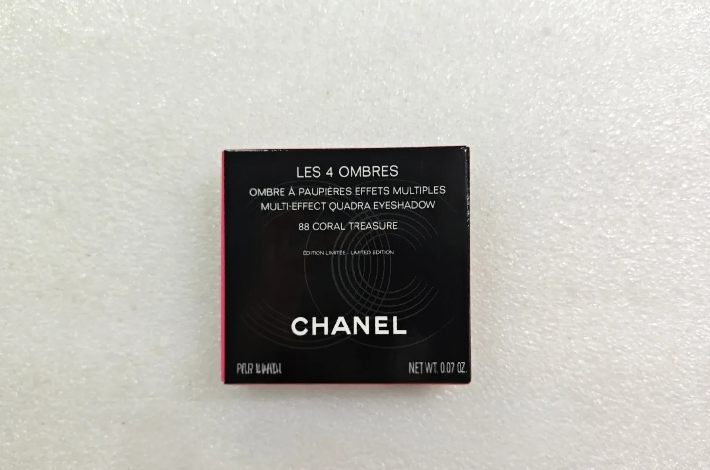 Chanel Les 4 Ombres 88 Coral Treasure Eyeshadow image indicator(3)
