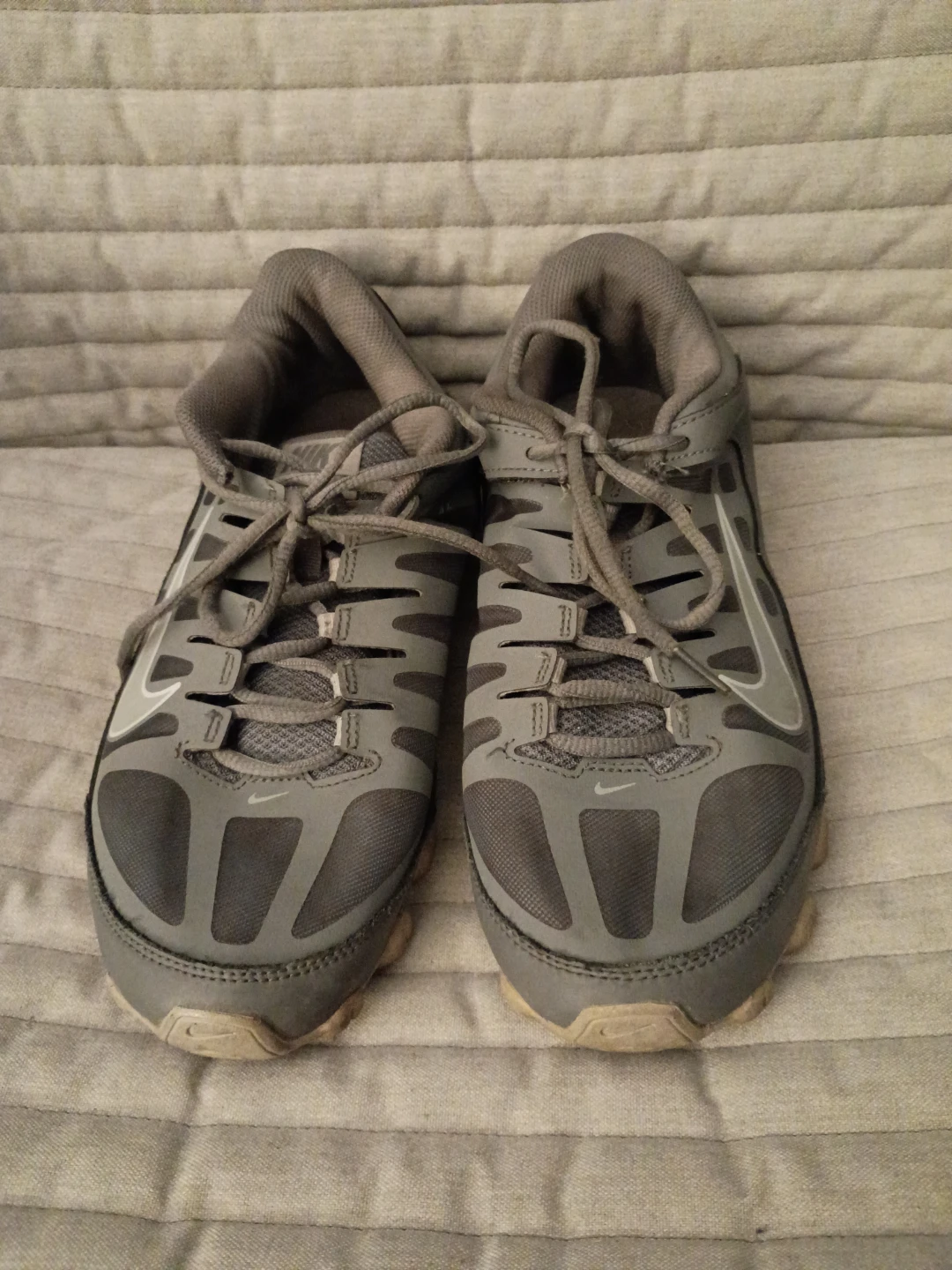 Nike Reax Training Shoes - Size 8.5 - photo 2