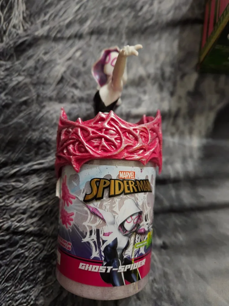 Spider-Man Mystery Collectible Change Inside!