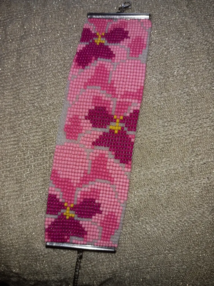 Handmade Beaded Flower Bracelet