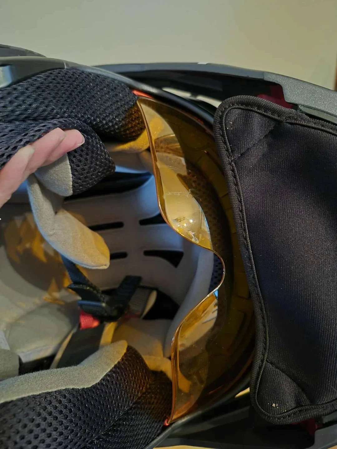 Condor SVS Skidoo S and L Helmets image indicator(2)