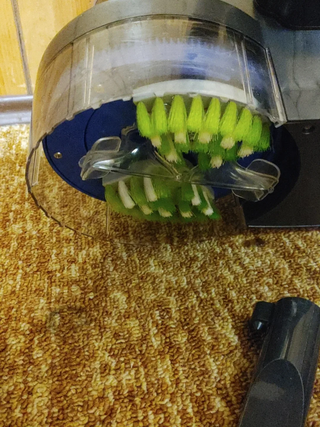 Bissell SpotBot Pet Portable Carpet Cleaner image indicator(6)