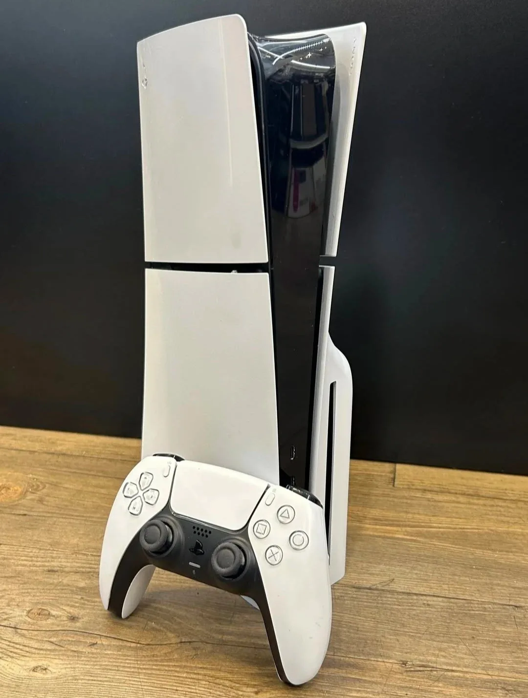 PS5 Slim (disk) + PSVR2 + accessories and Games : Full Setup