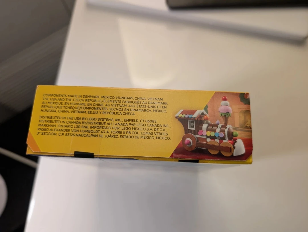 New LEGO Creator 40777 MISB Celebration Train Ornament - photo 3
