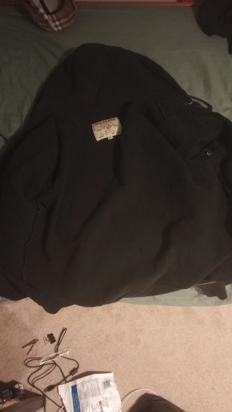 Authentic true religion hoodie 2 xl - photo 2